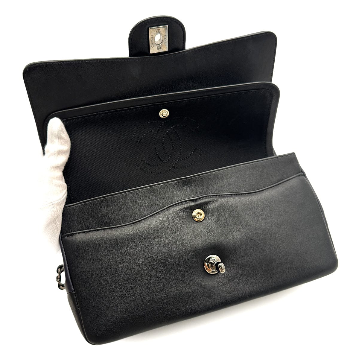 luxury promise japan CHANEL CHAIN SHOULDER BAG NAVY BLACK LEATHER RUTHENIUM HARDWARE 90317881