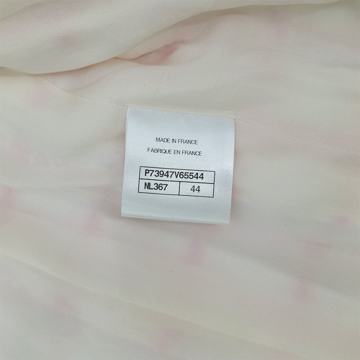 Luxury Promise Japan CHANEL COCO BUTTON TWEED JACKET CRUISE COLLECTION 2023 23C PINK WHITE 44 P73 RTW 90308388