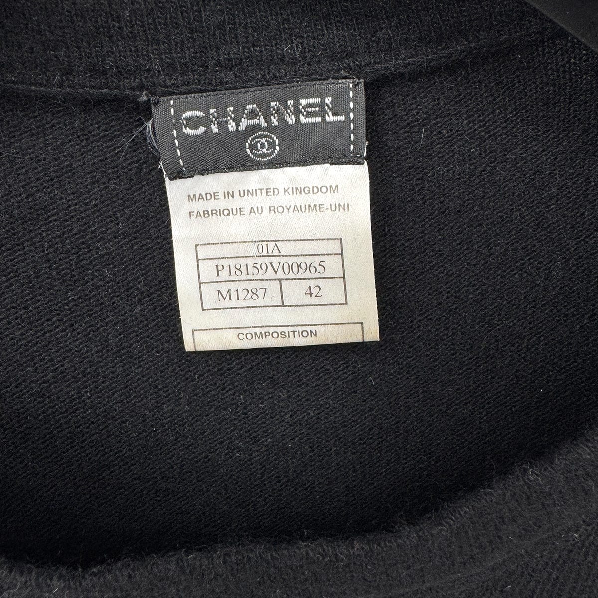 Luxury Promise Japan CHANEL COCOMARK LONG SLEEVE TOPS BLACK WHITE CASHMERE 42 01A RTW 90300867