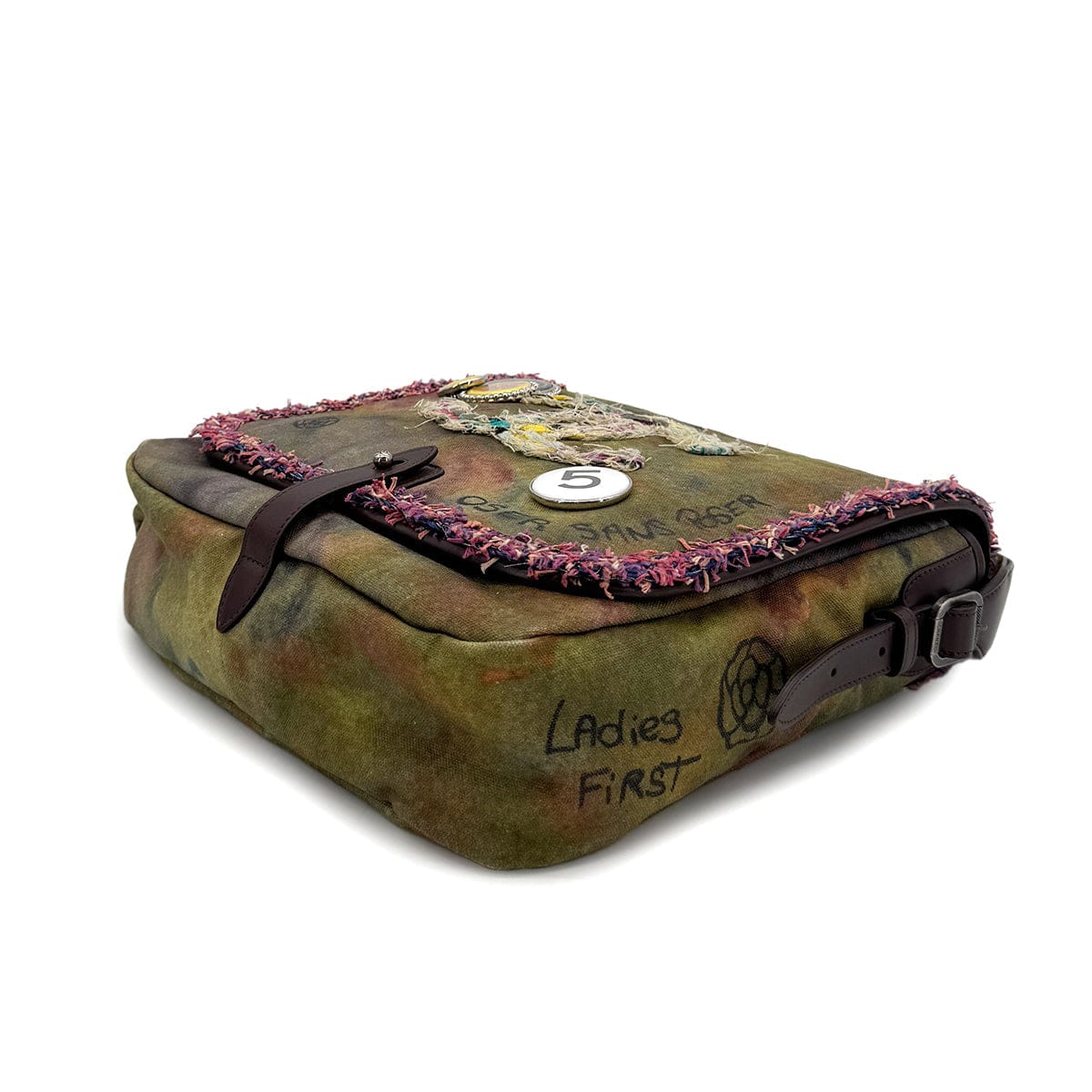 Luxury Promise Japan CHANEL EMBROIDERY GRAFFITI SHOULDER MESSENGER BAG CANVAS A92789 90298730