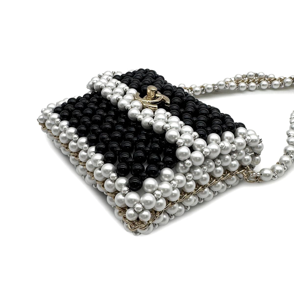 Luxury Promise Japan CHANEL FAUX PEARL CHAIN SHOULDER BAG WHITE BLACK GOLD HARDWARE 90317003