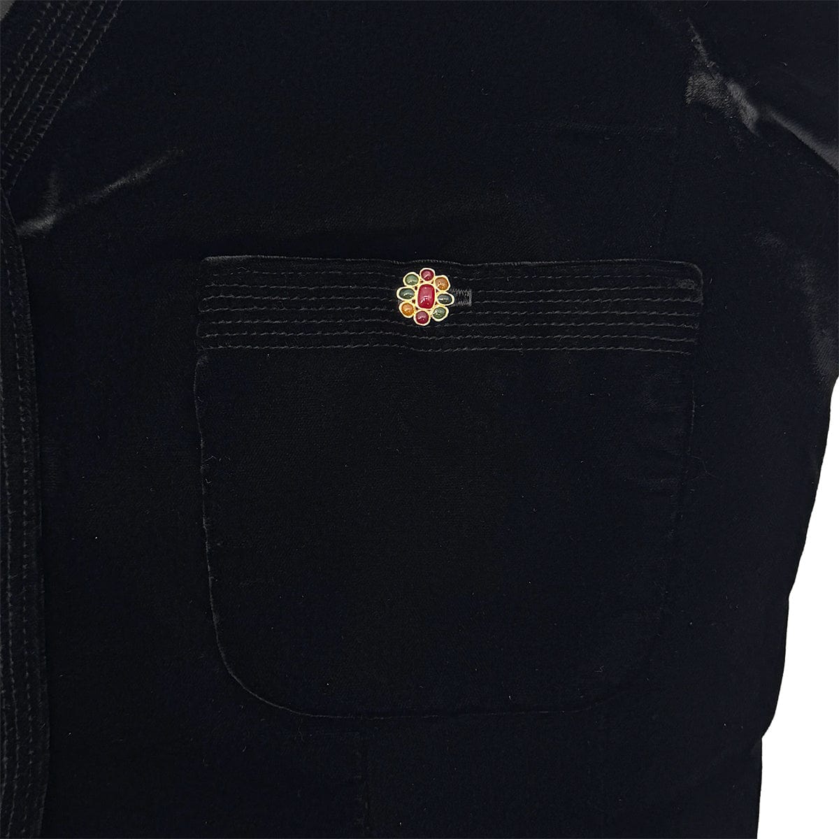 Luxury Promise Japan CHANEL GRIPOIX BUTTON VELOR HALF SLEEVE JACKET BLACK RAYON RTW 90284590