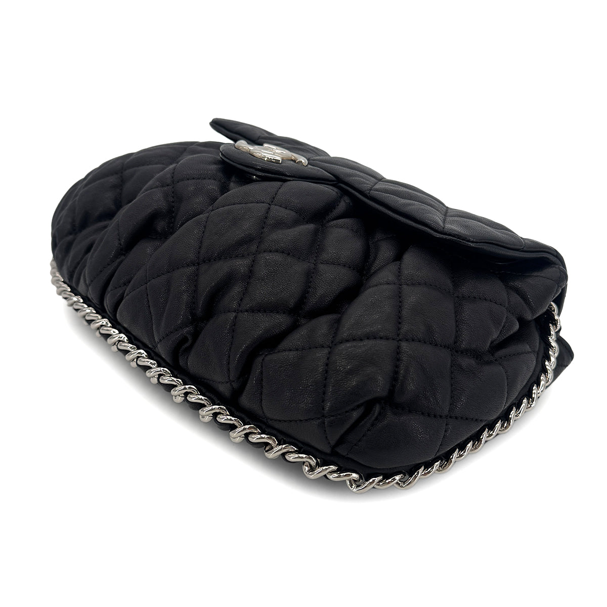 Luxury Promise Japan CHANEL MATELASSE CHAIN AROUND SHOULDER BAG BLACK LEATHER 90301101