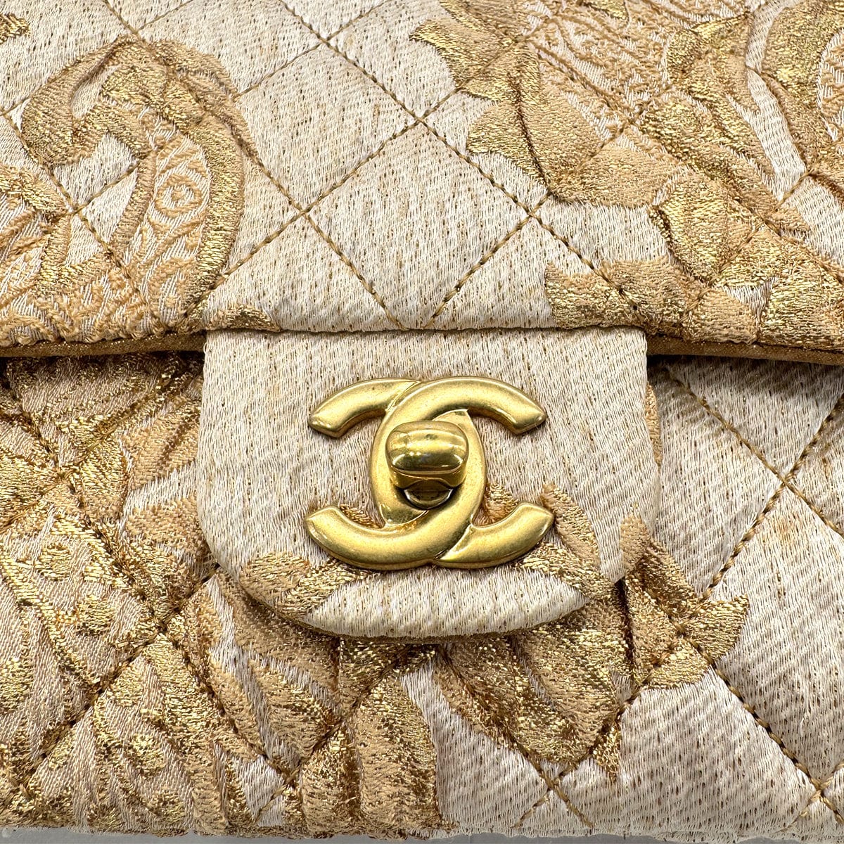 Luxury Promise Japan CHANEL MATELASSE CHAIN SHOULDER BAG GOLD JACQUARD 90279800