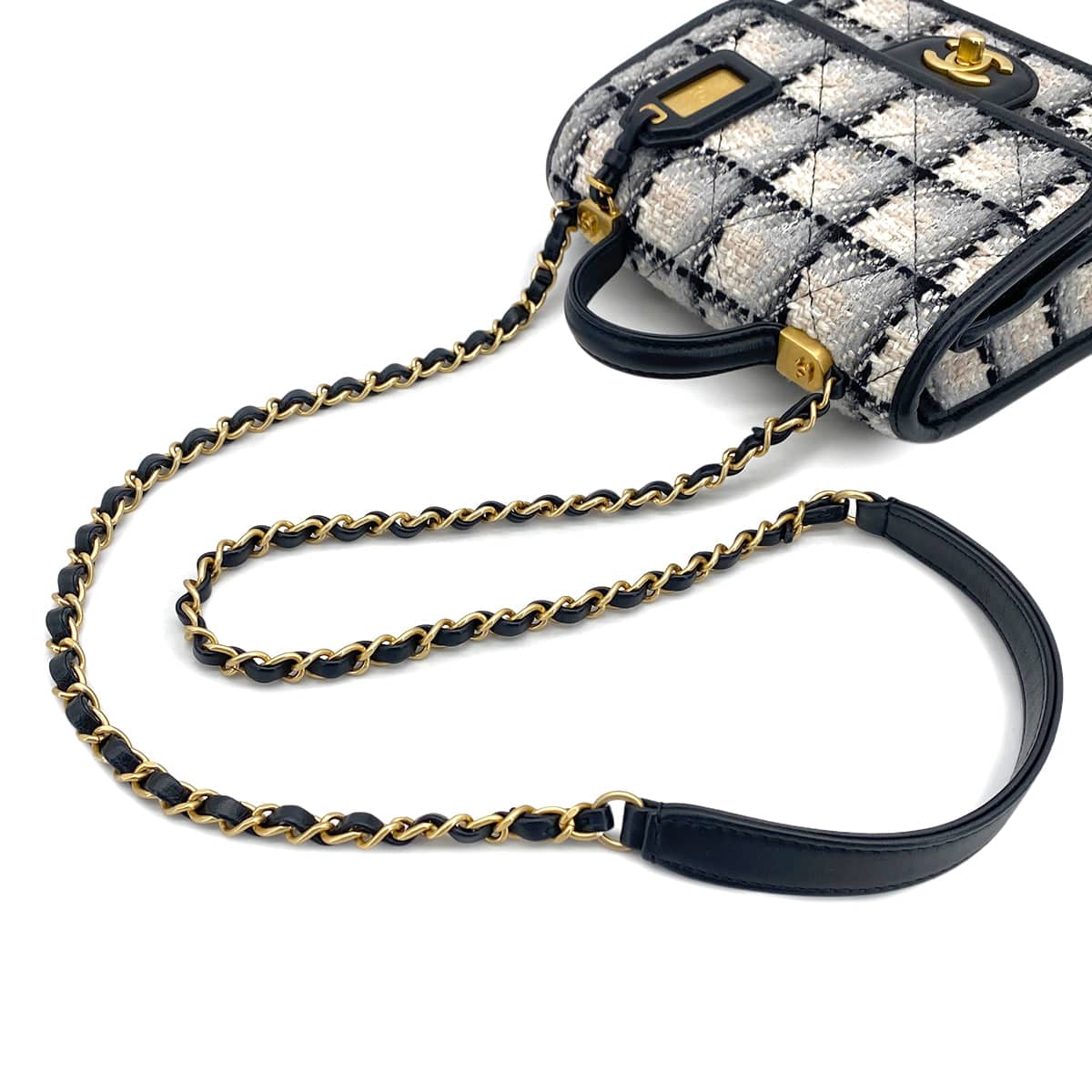 Luxury Promise Japan CHANEL MATELASSE TWEED CHAIN HAND SHOULDER BAG BEIGE BLACK GOLD HARDWARE 90324760