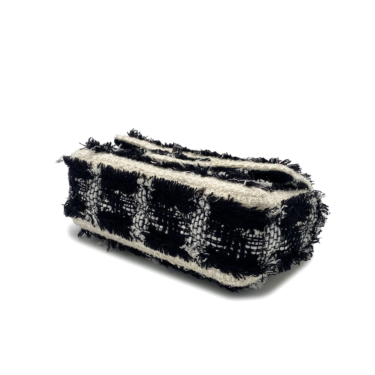 Luxury Promise Japan CHANEL MINI MATELASSE 20 CHAIN SHOULDER BAG BLACK WHITE TWEED 90296674