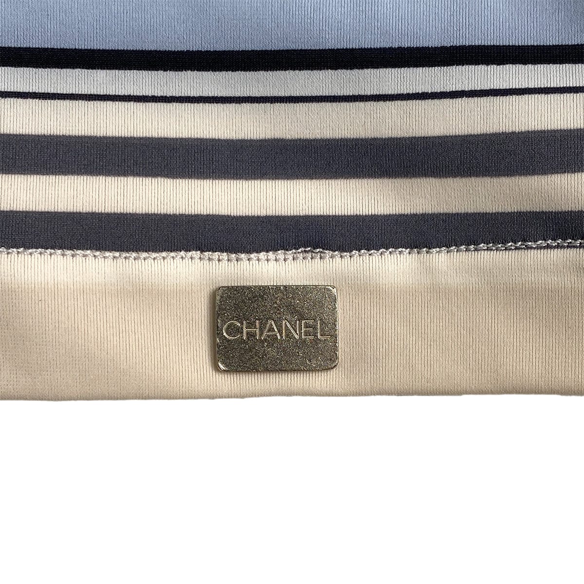 Luxury Promise Japan CHANEL MULTI COLOR STRIPE T-SHIRT LOGO PLATE BLUE GRAY NYLON 40 00C RTW 90291316