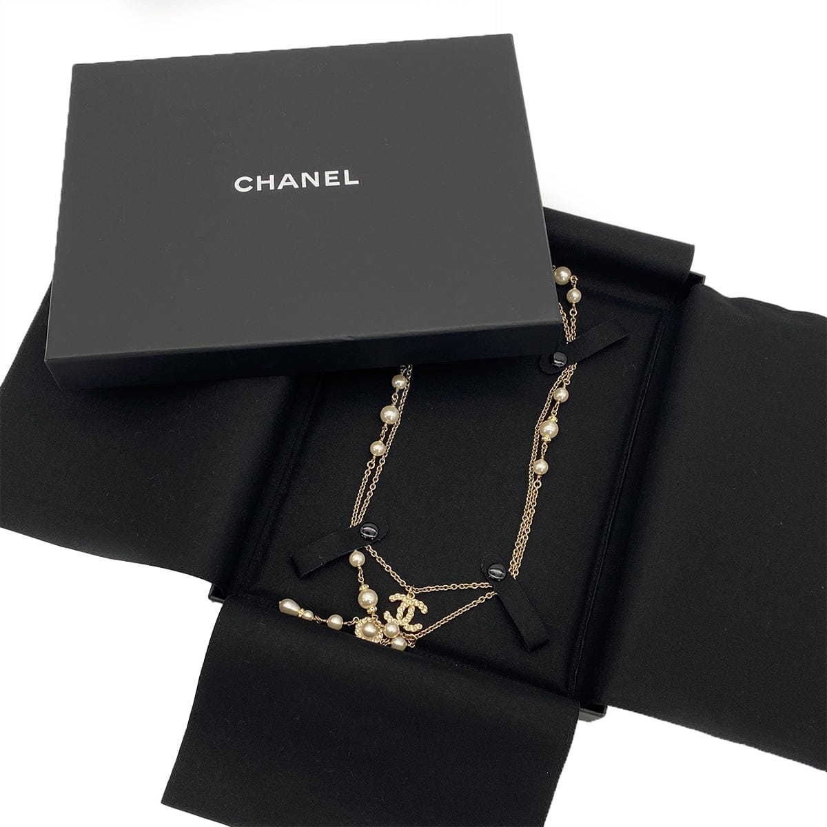 Luxury Promise Japan CHANEL NECKLACE COCOMARK DOUBLE CHAIN FAUX PEARL RHINESTONE ACCESSORY B19P 90301667