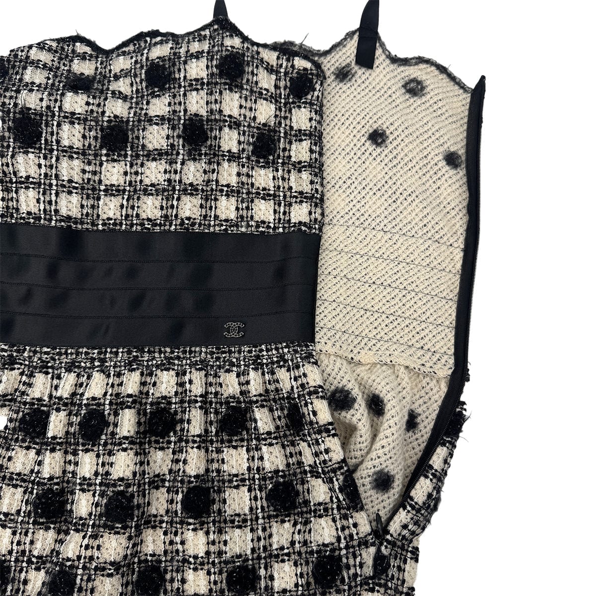 Luxury Promise Japan CHANEL SLEEVELESS RACE DRESS COCOMARK RHINESTONE BLACK WHITE RAYON 40 06A RTW 90289557