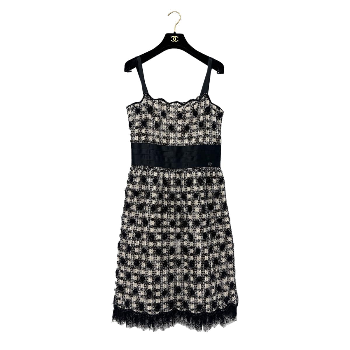 Luxury Promise Japan CHANEL SLEEVELESS RACE DRESS COCOMARK RHINESTONE BLACK WHITE RAYON 40 06A RTW 90289557