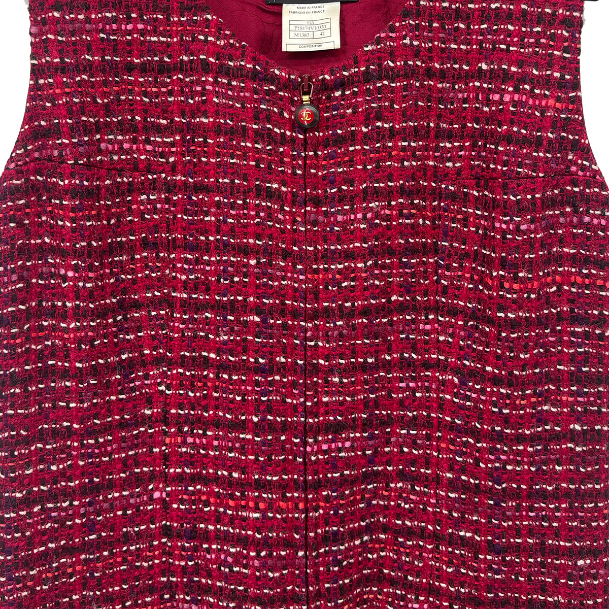Luxury Promise Japan CHANEL TWEED COCO BUTTON SLEEVELESS ZIP DRESS RED WOOL 42 01A RTW 90283150