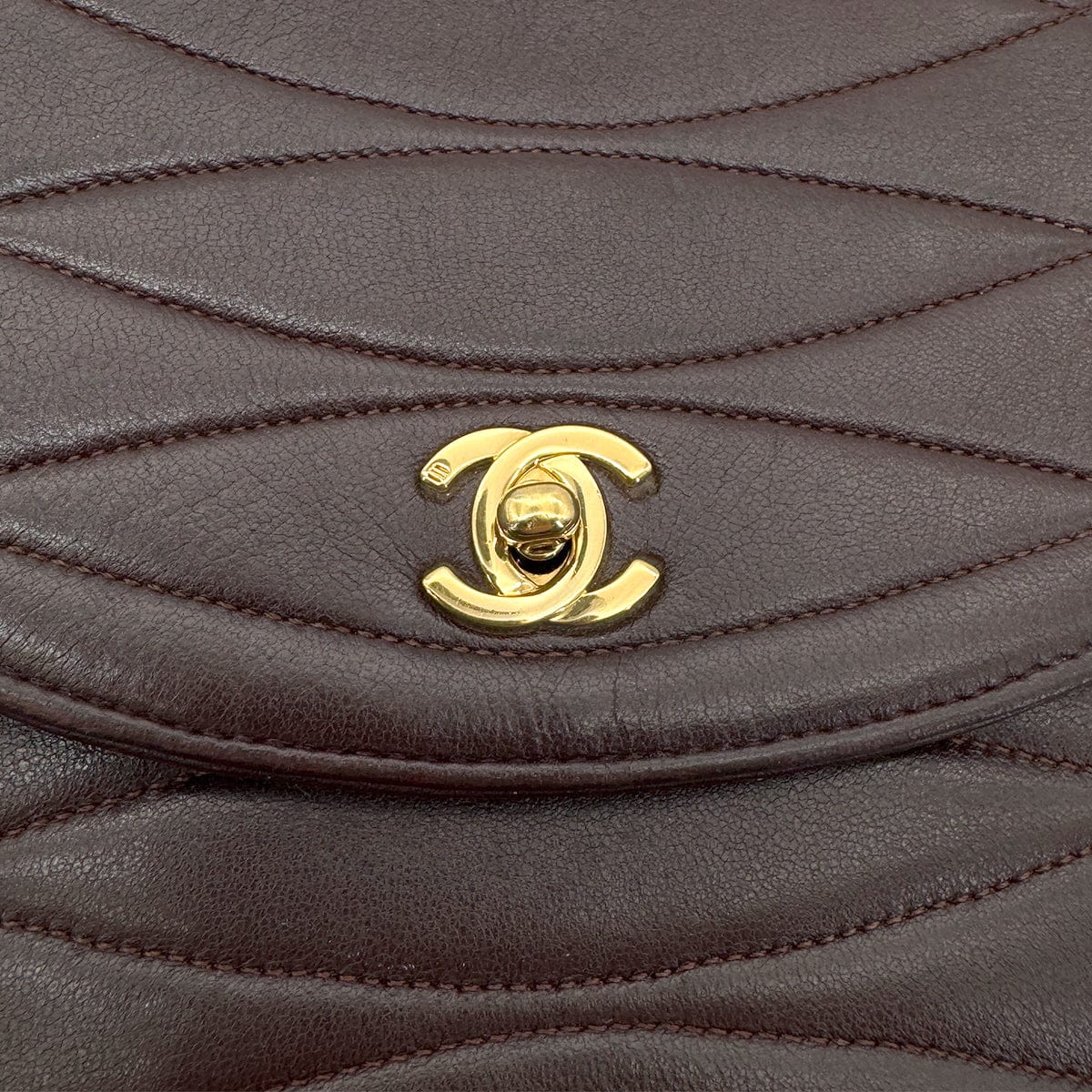 Luxury Promise Japan CHANEL VINTAGE CHAIN SHOULDER BAG BROWN LAMB SKIN 90269102