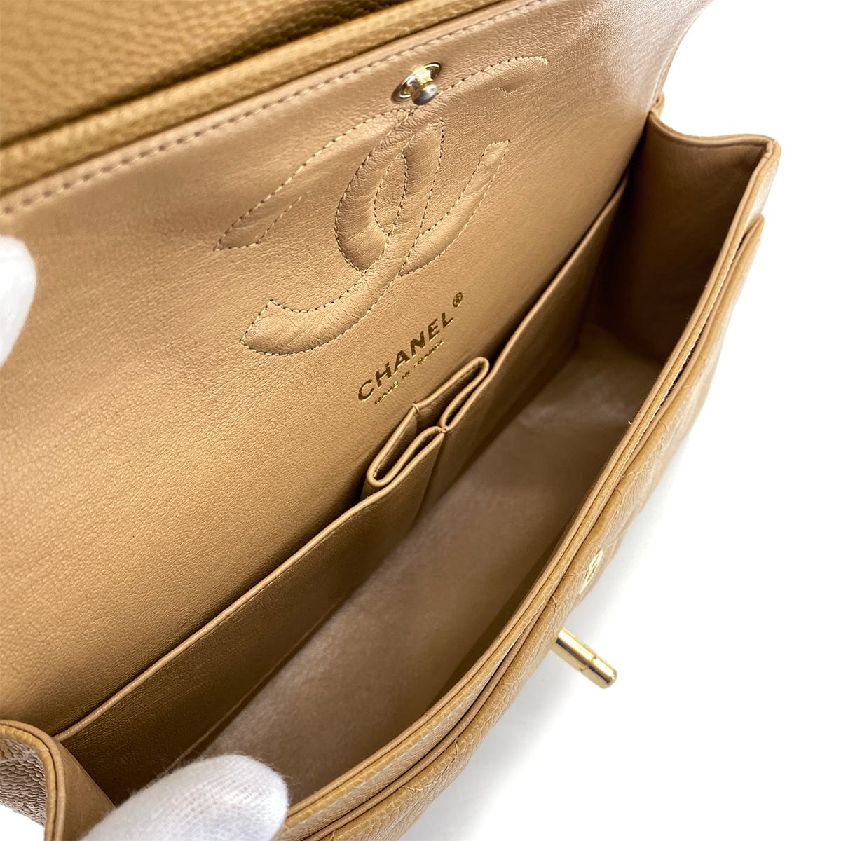 Luxury Promise Japan CHANEL VINTAGE CLASSIC FLAP MEDIUM CHAIN SHOULDER BAG BEIGE CAVIAR SKIN 90265918