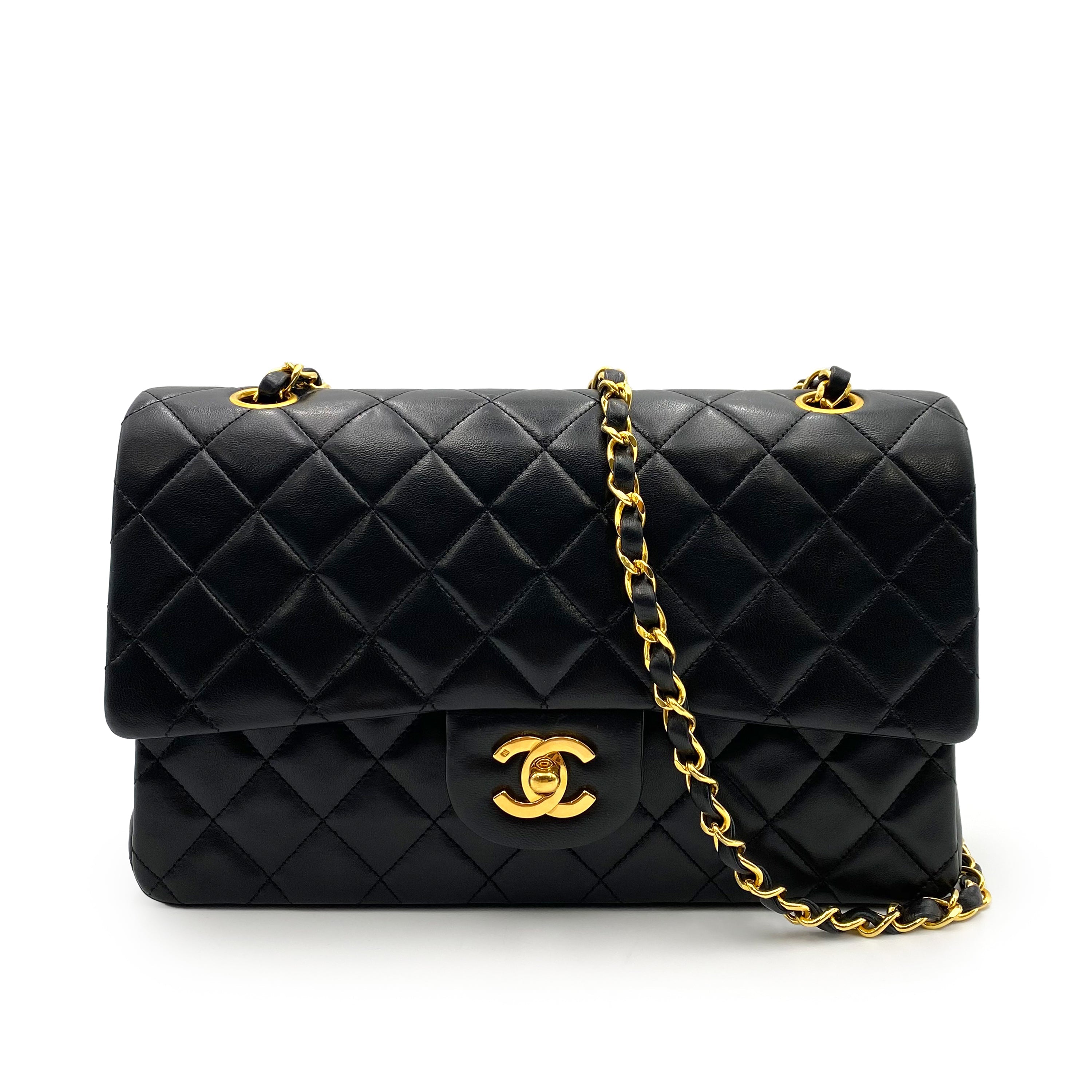 Luxury Promise Japan CHANEL VINTAGE CLASSIC FLAP MEDIUM CHAIN SHOULDER BAG BLACK LAMB SKIN 90234646