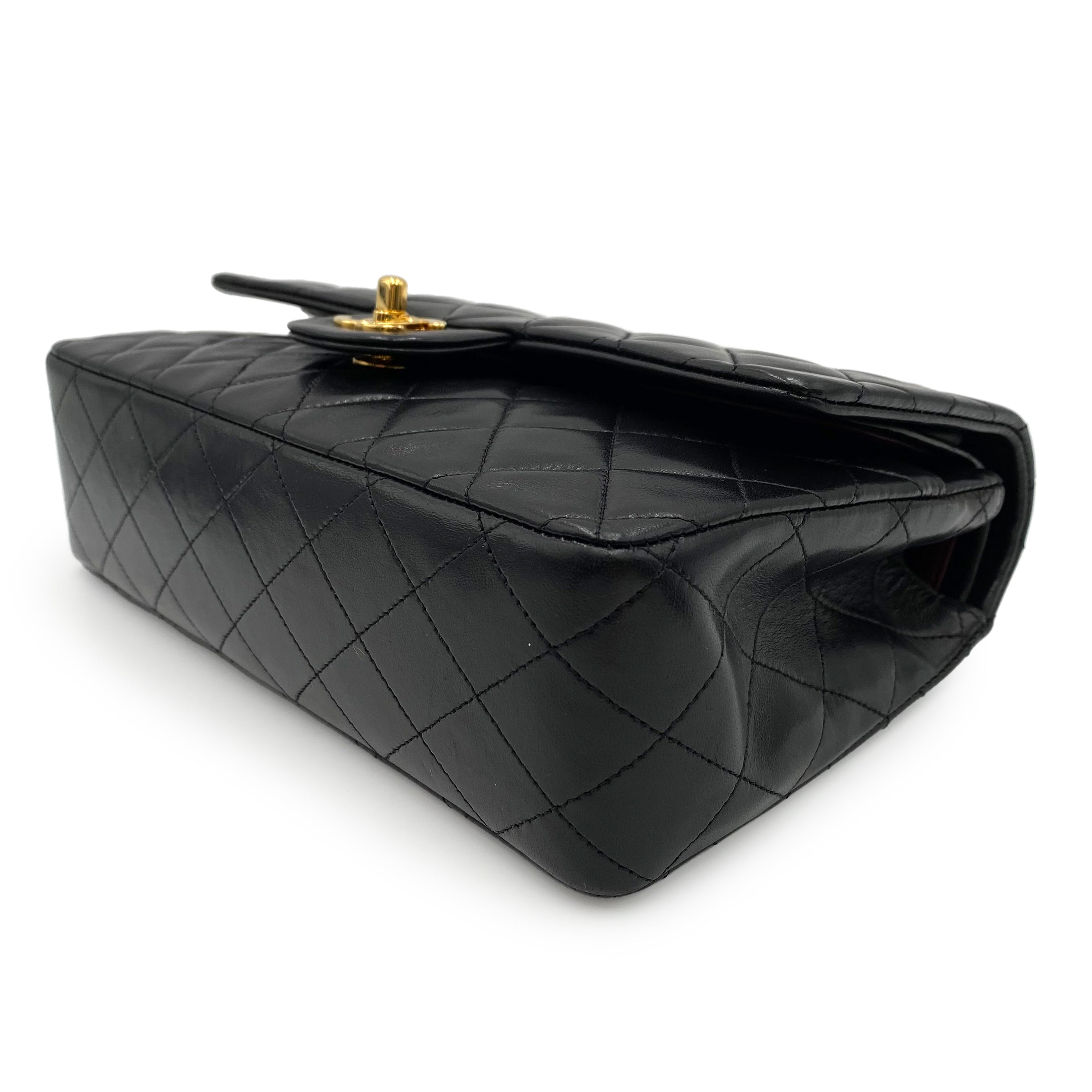 Luxury Promise Japan CHANEL VINTAGE CLASSIC FLAP MEDIUM CHAIN SHOULDER BAG BLACK LAMB SKIN 90239093