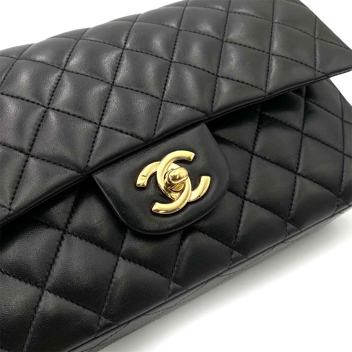Luxury Promise Japan CHANEL VINTAGE CLASSIC FLAP MEDIUM CHAIN SHOULDER BAG BLACK LAMB SKIN 90241710