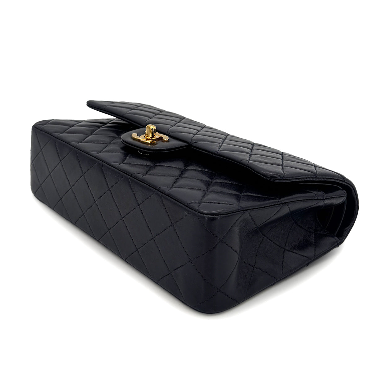 Luxury Promise Japan CHANEL VINTAGE CLASSIC FLAP MEDIUM CHAIN SHOULDER BAG NAVY LAMB SKIN 90289071