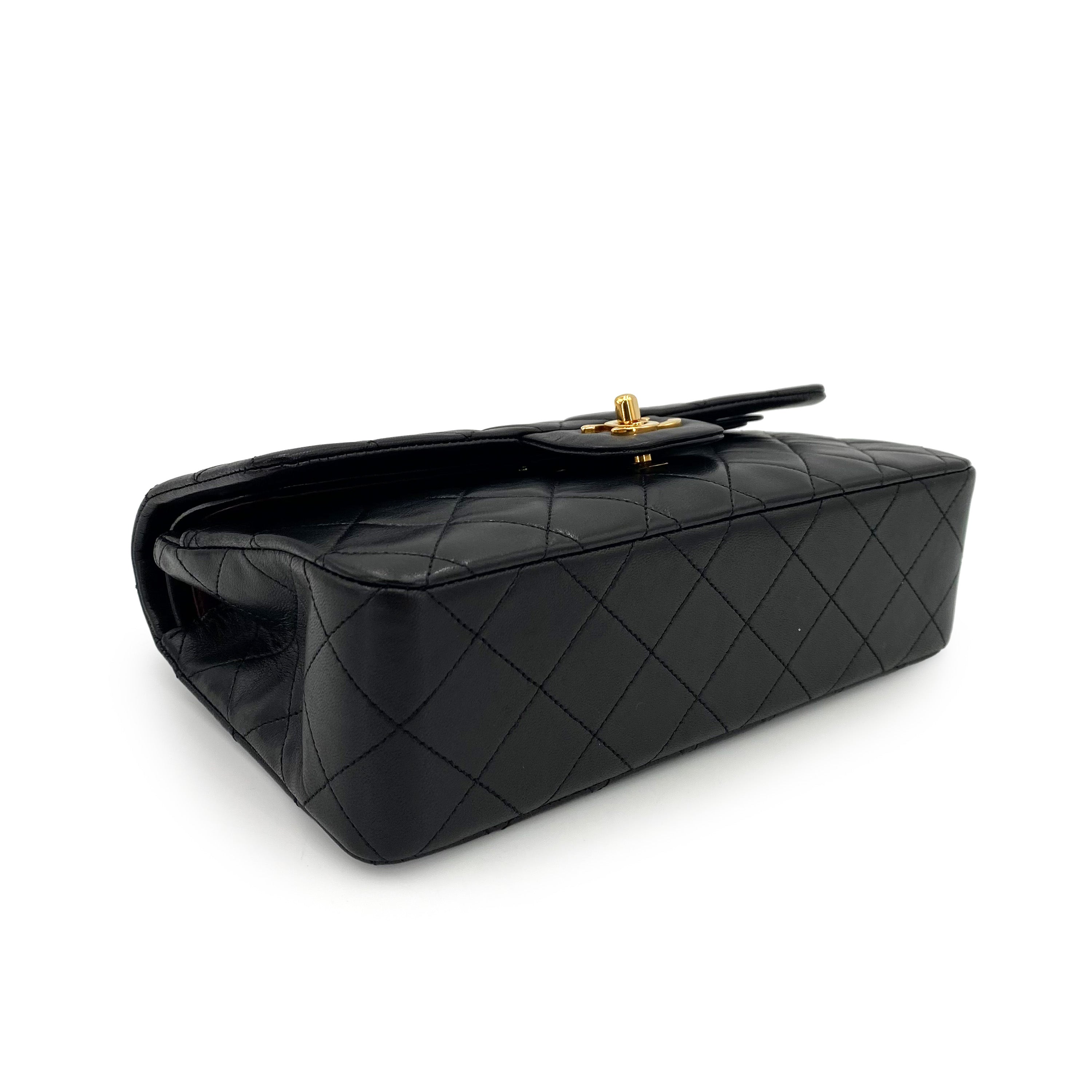 Luxury Promise Japan CHANEL VINTAGE CLASSIC FLAP SMALL CHAIN SHOULDER BAG BLACK LAMB SKIN 90242338