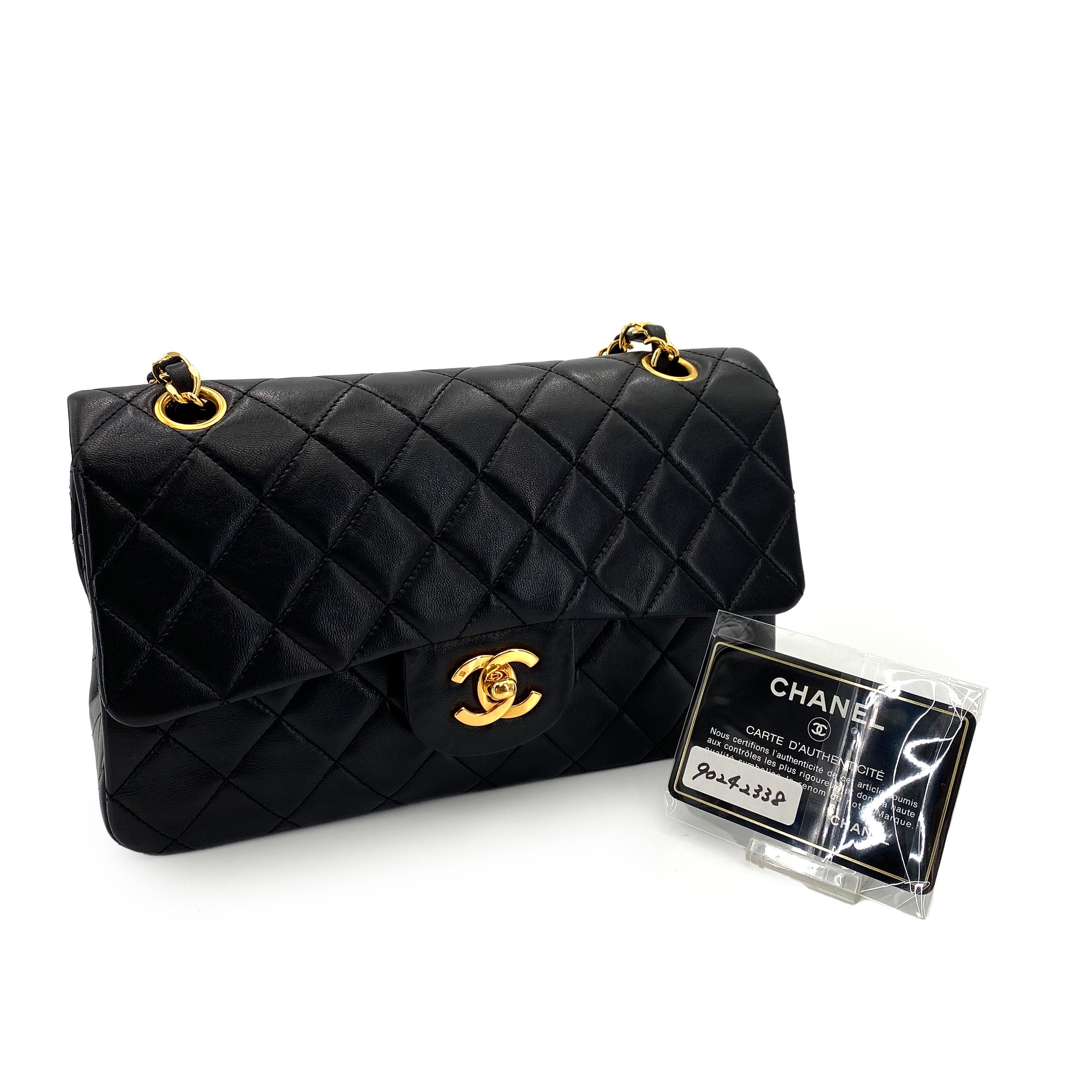 Luxury Promise Japan CHANEL VINTAGE CLASSIC FLAP SMALL CHAIN SHOULDER BAG BLACK LAMB SKIN 90242338