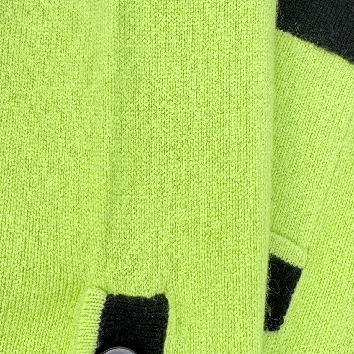 Luxury Promise Japan CHANEL VINTAGE COCO BUTTON KNIT TOPS CARDIGAN SET YELLOW BLACK CASHMERE 42 P04 RTW 90283633