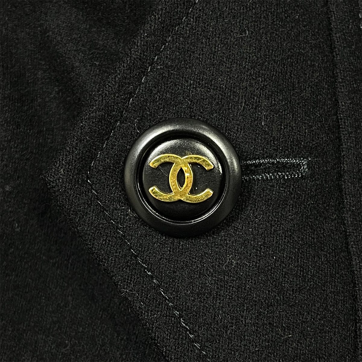 Luxury Promise Japan CHANEL VINTAGE COCO BUTTON PENCIL SKIRT BLACK WOOL 38 94A RTW 90286889