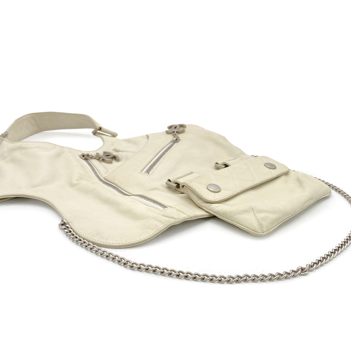 Luxury Promise Japan CHANEL VINTAGE COCOMARK RUNWAY FALL 2003 COLLECTION MATELASSE BODY BAG WHITE LAMB SKIN 90284561