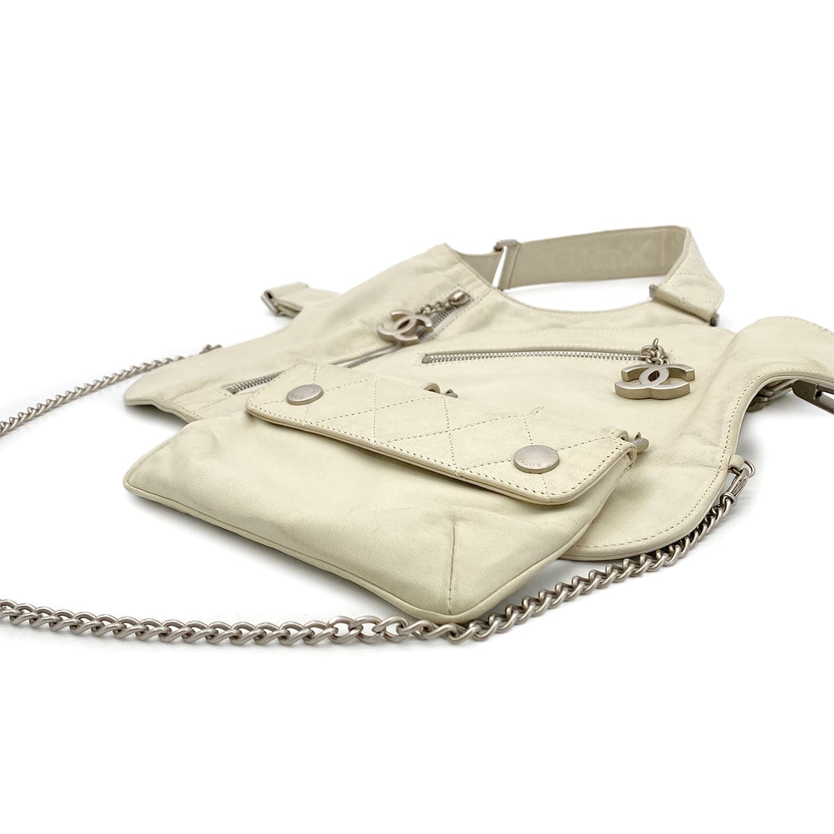 Luxury Promise Japan CHANEL VINTAGE COCOMARK RUNWAY FALL 2003 COLLECTION MATELASSE BODY BAG WHITE LAMB SKIN 90284561