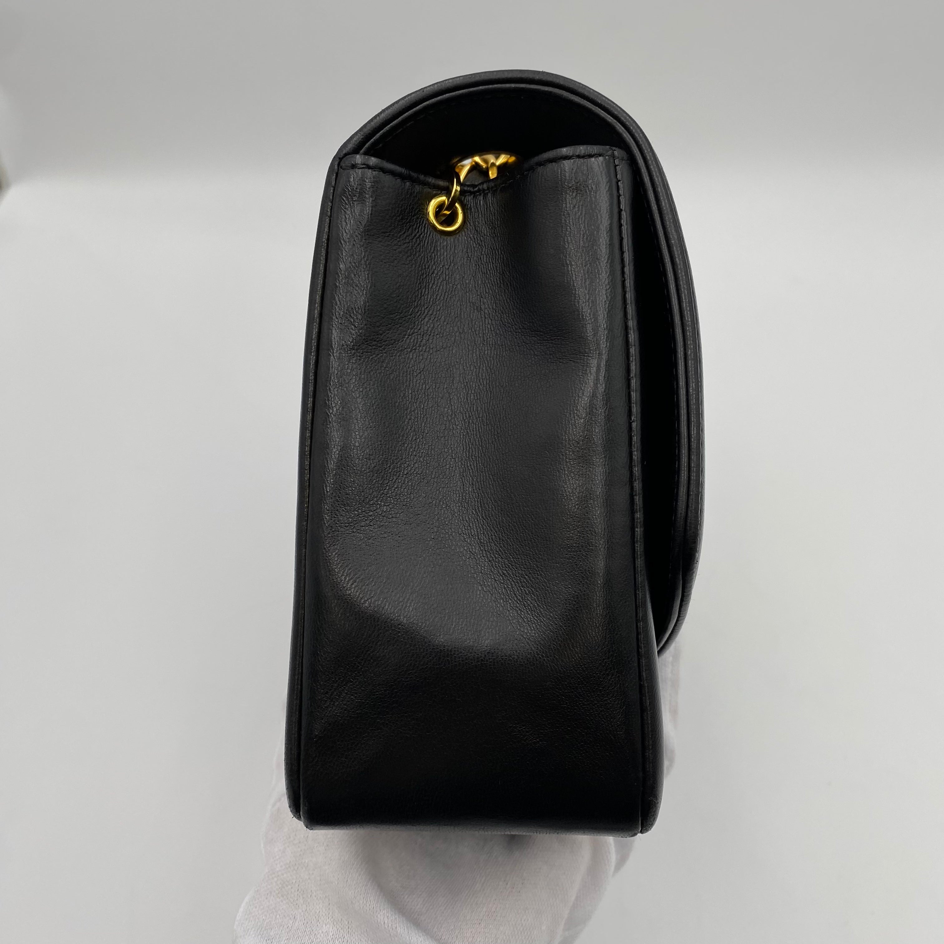 Luxury Promise Japan CHANEL VINTAGE DIANA MEDIUM CHAIN SHOULDER BAG BLACK LAMB SKIN 90220274