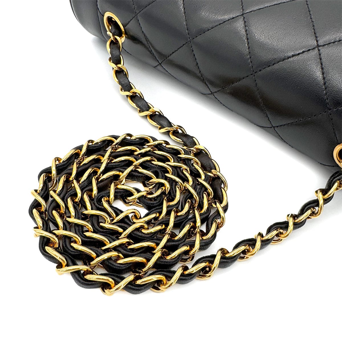 Luxury Promise Japan CHANEL VINTAGE DIANA MEDIUM CHAIN SHOULDER BAG BLACK LAMB SKIN 90266709