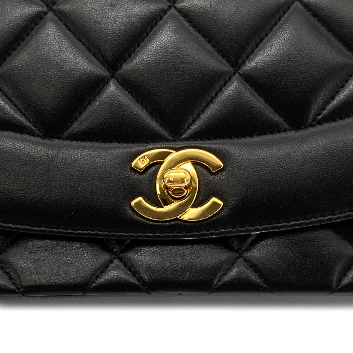 Luxury Promise Japan CHANEL VINTAGE DIANA MEDIUM CHAIN SHOULDER BAG BLACK LAMB SKIN 90268861