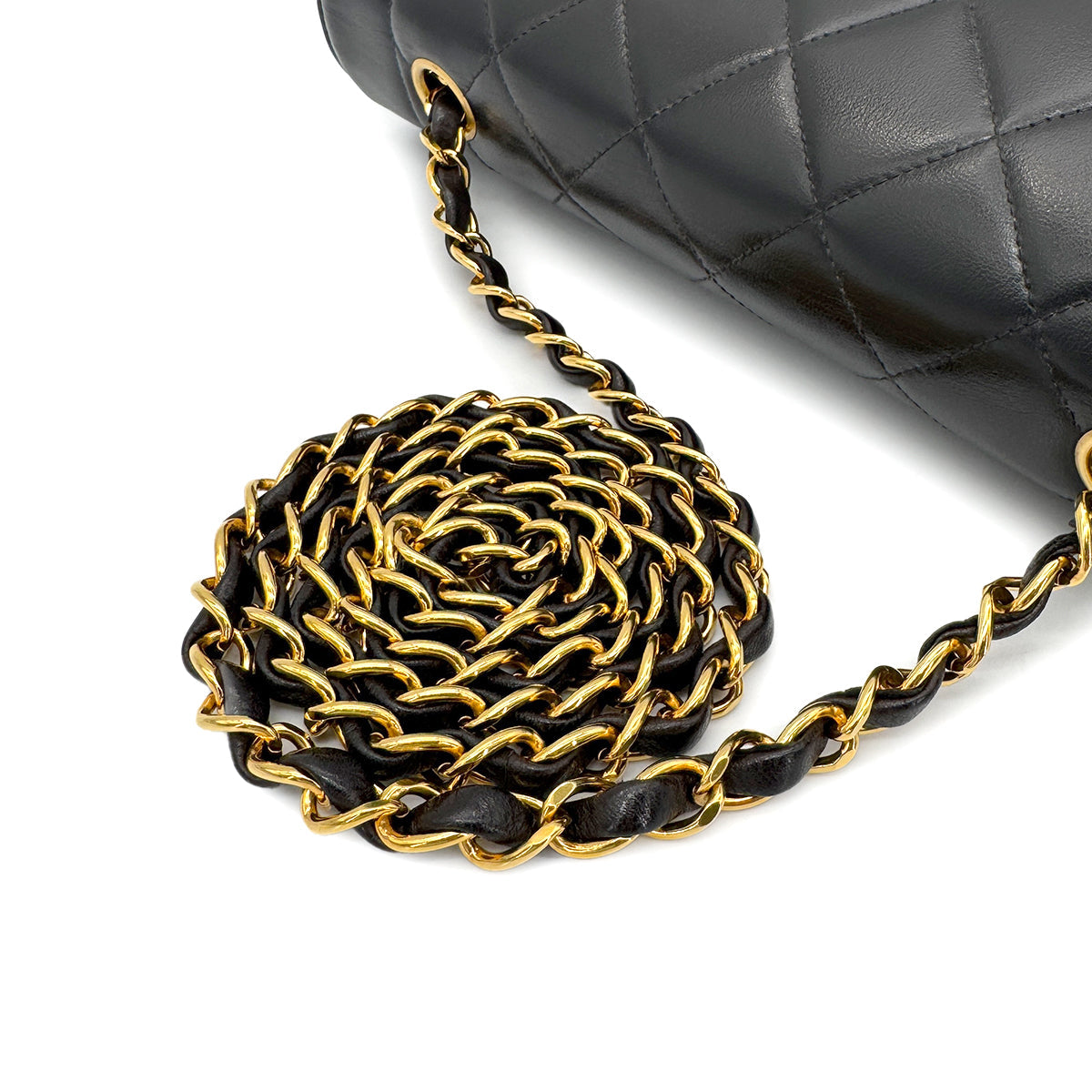 Luxury Promise Japan CHANEL VINTAGE DIANA MEDIUM CHAIN SHOULDER BAG BLACK LAMB SKIN 90269074