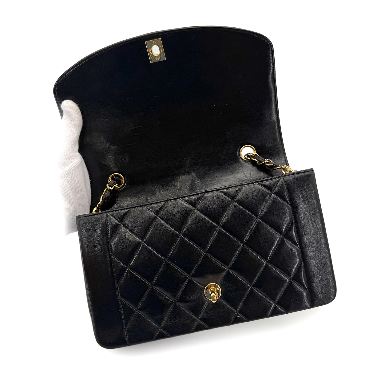Luxury Promise Japan CHANEL VINTAGE DIANA MEDIUM CHAIN SHOULDER BAG BLACK LAMB SKIN 90279721