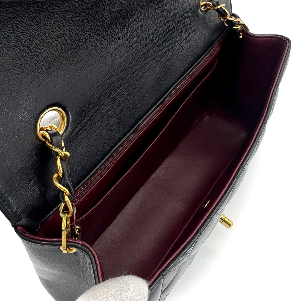 Luxury Promise Japan CHANEL VINTAGE DIANA MEDIUM CHAIN SHOULDER BAG BLACK LAMB SKIN 90279812