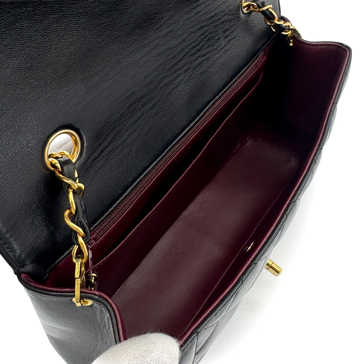 Luxury Promise Japan CHANEL VINTAGE DIANA MEDIUM CHAIN SHOULDER BAG BLACK LAMB SKIN 90279812