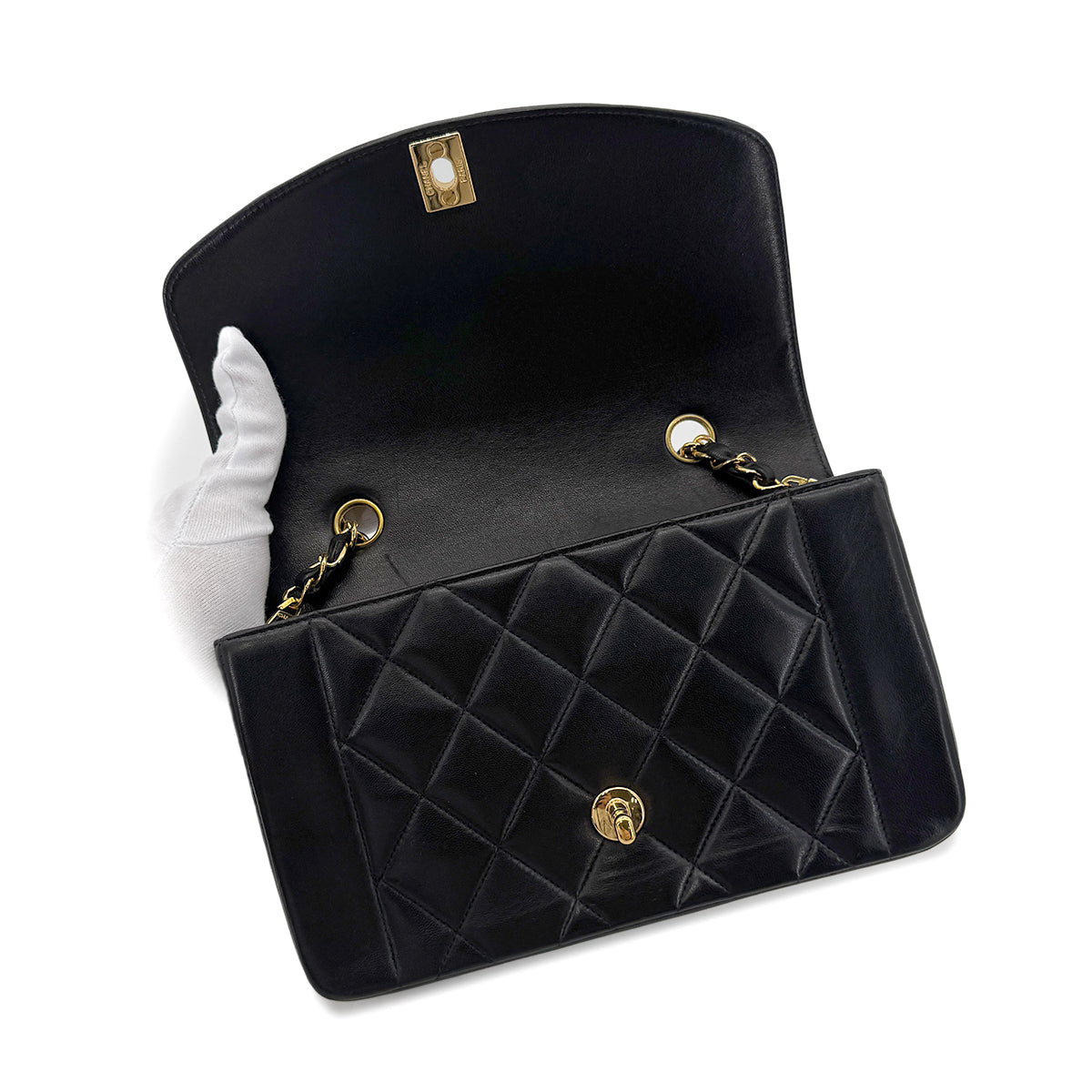 Luxury Promise Japan CHANEL VINTAGE DIANA SMALL CHAIN SHOULDER BAG BLACK LAMB SKIN 90270854