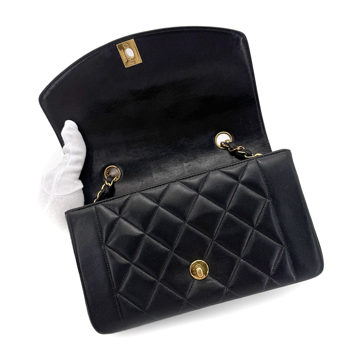 Luxury Promise Japan CHANEL VINTAGE DIANA SMALL CHAIN SHOULDER BAG BLACK LAMB SKIN 90270872