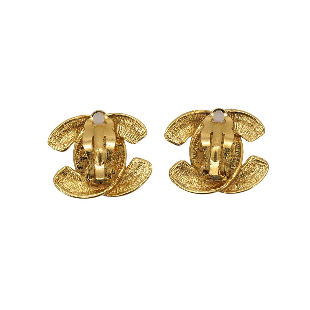 Luxury Promise Japan CHANEL VINTAGE EARRINGS COCOMARK MATELASSE GOLD ACCESSORY 90306861