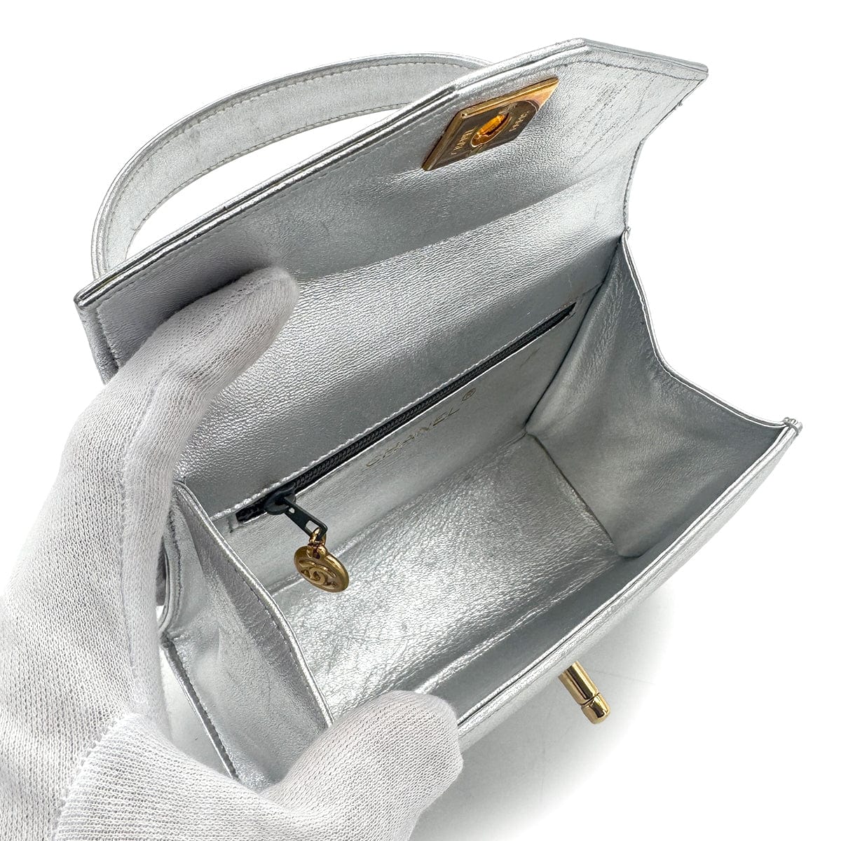 Luxury Promise Japan CHANEL VINTAGE HAND BAG SILVER LAMB SKIN 90275605