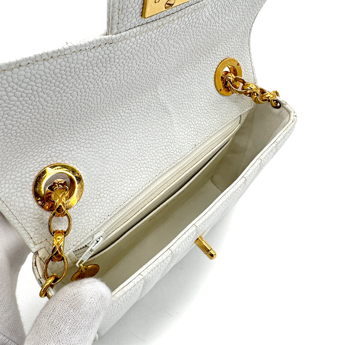 Luxury Promise Japan CHANEL VINTAGE MADEMOISELLE BIJOU CHAIN SHOULDER BAG WHITE CAVIAR SKIN 90281244