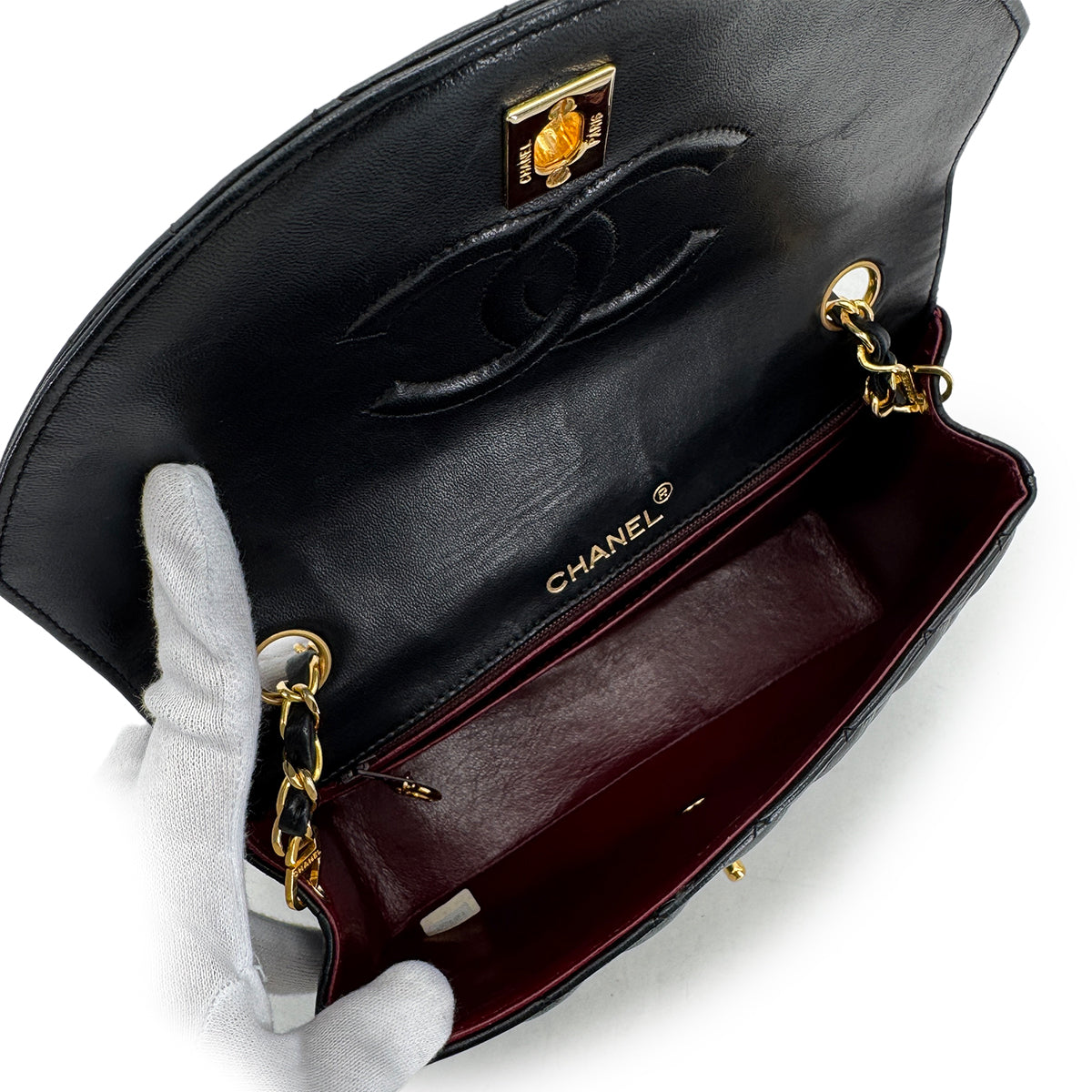 Luxury Promise Japan CHANEL VINTAGE MATELASSE HALF MOON CHAIN SHOULDER BAG BLACK LAMB SKIN 90287223
