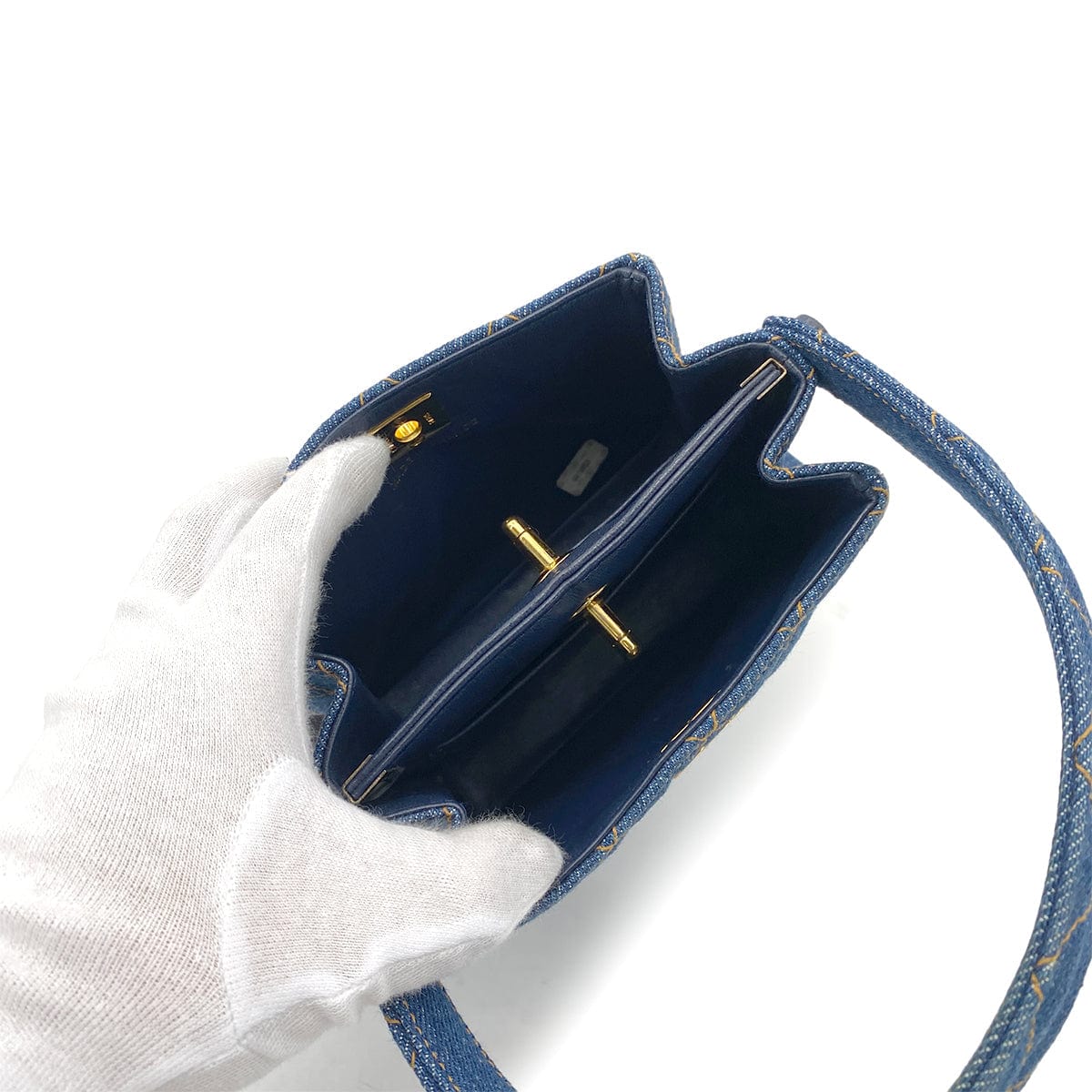 Luxury Promise Japan CHANEL VINTAGE MATELASSE HAND BAG BLUE DENIM 90263113