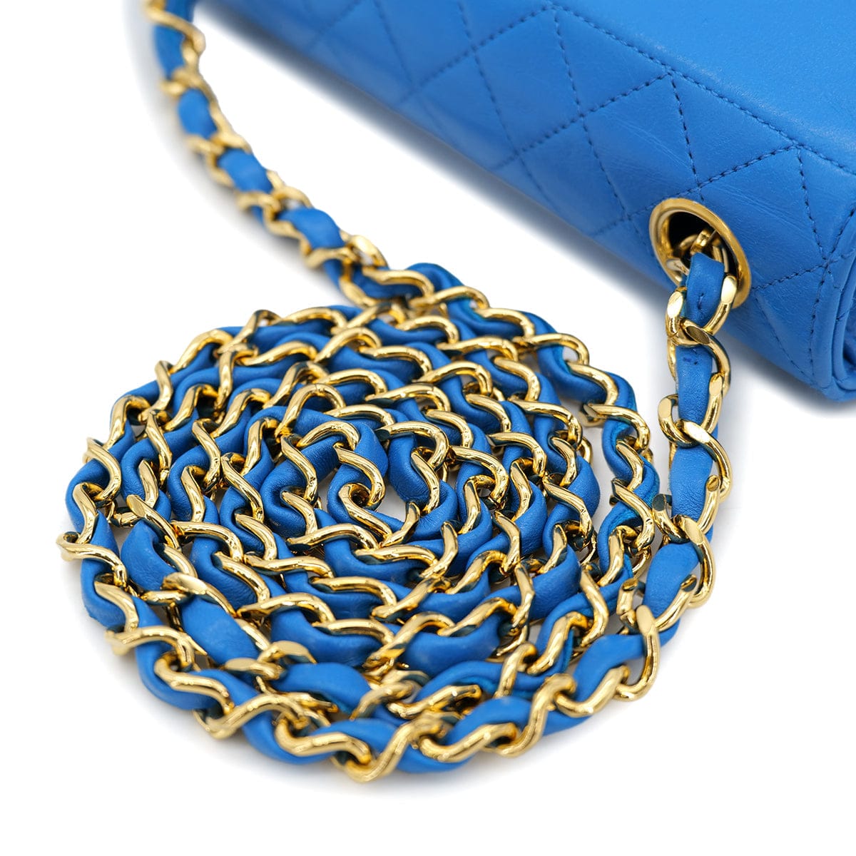 Luxury Promise Japan CHANEL VINTAGE MATELASSE TRAPEZOID CHAIN SHOULDER BAG BLUE LAMB SKIN 90303009