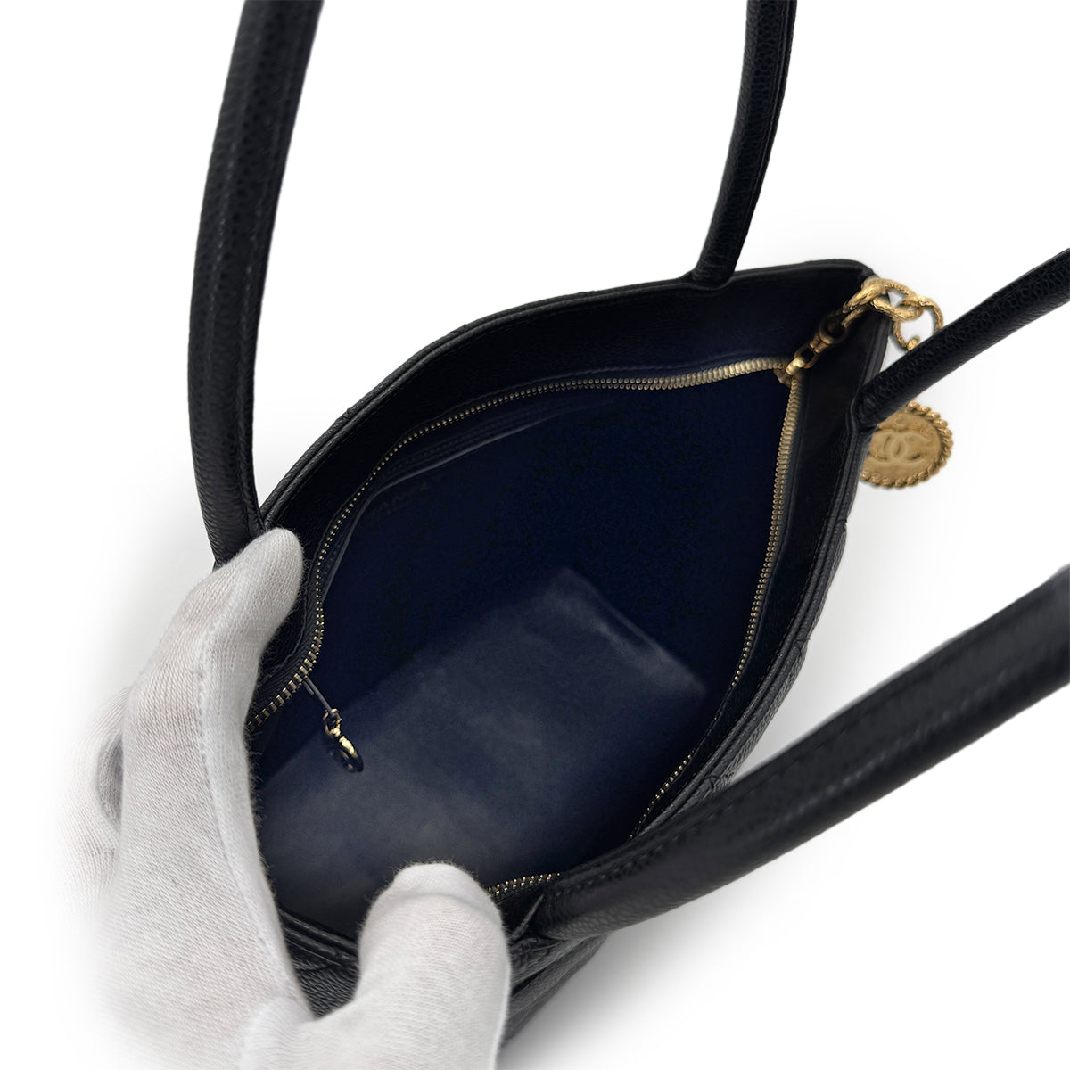 Luxury Promise Japan CHANEL VINTAGE MEDALLION TOTE BAG BLACK CAVIAR SKIN 90281243