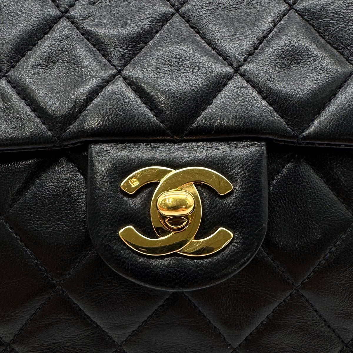 Luxury Promise Japan CHANEL VINTAGE MINI SQUARE 17 CHAIN SHOULDER BAG BLACK LAMB SKIN 90299351