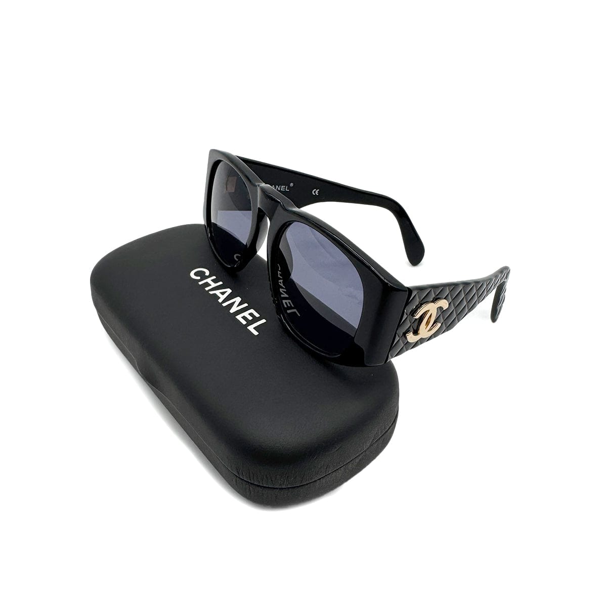 Luxury Promise Japan CHANEL VINTAGE SUNGLASSES COCOMARK MATELASSE BLACK EYEWEAR 90307359