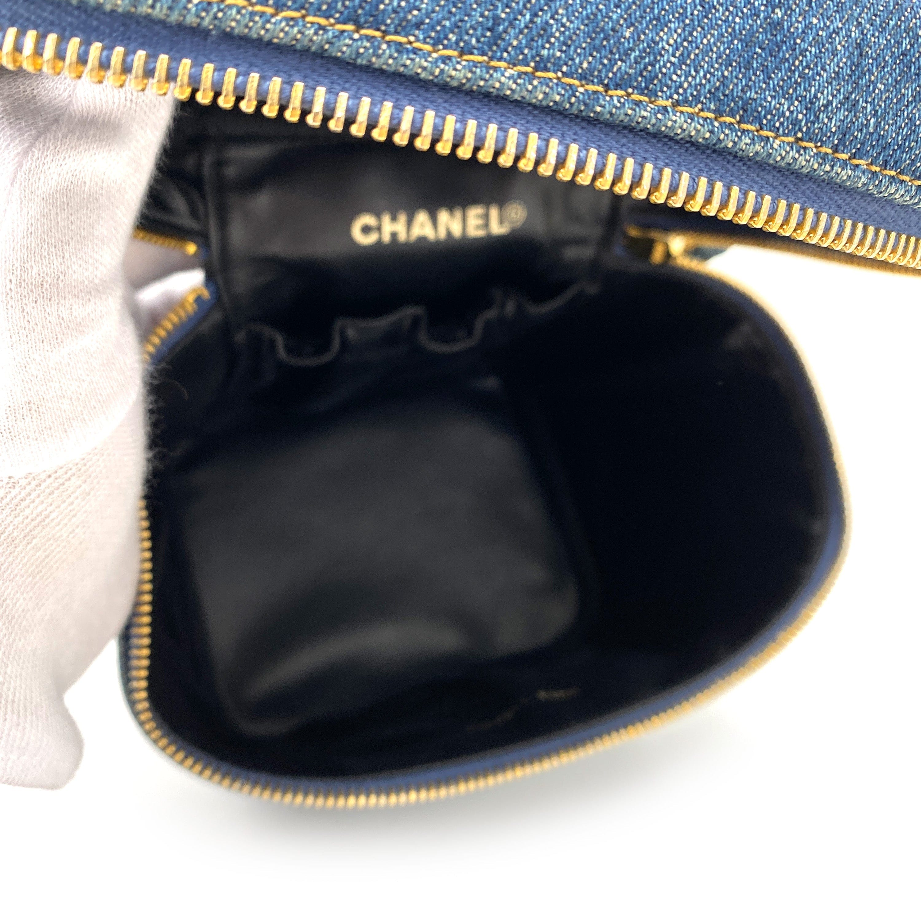 Luxury Promise Japan CHANEL VINTAGE VANITY HAND BAG BLUE DENIM 90248116