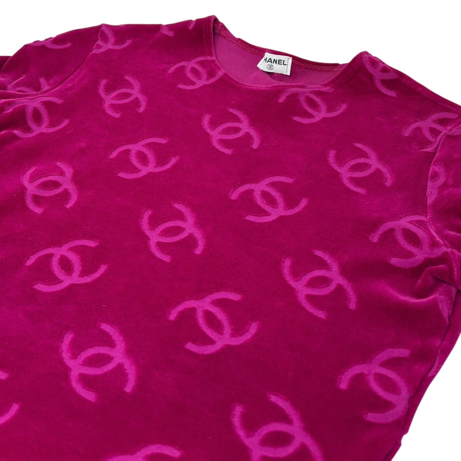 Luxury Promise Japan CHANEL Vintage 1996 CC Logo Velour T-shirt #40 Short Sleeve Top Pink Red