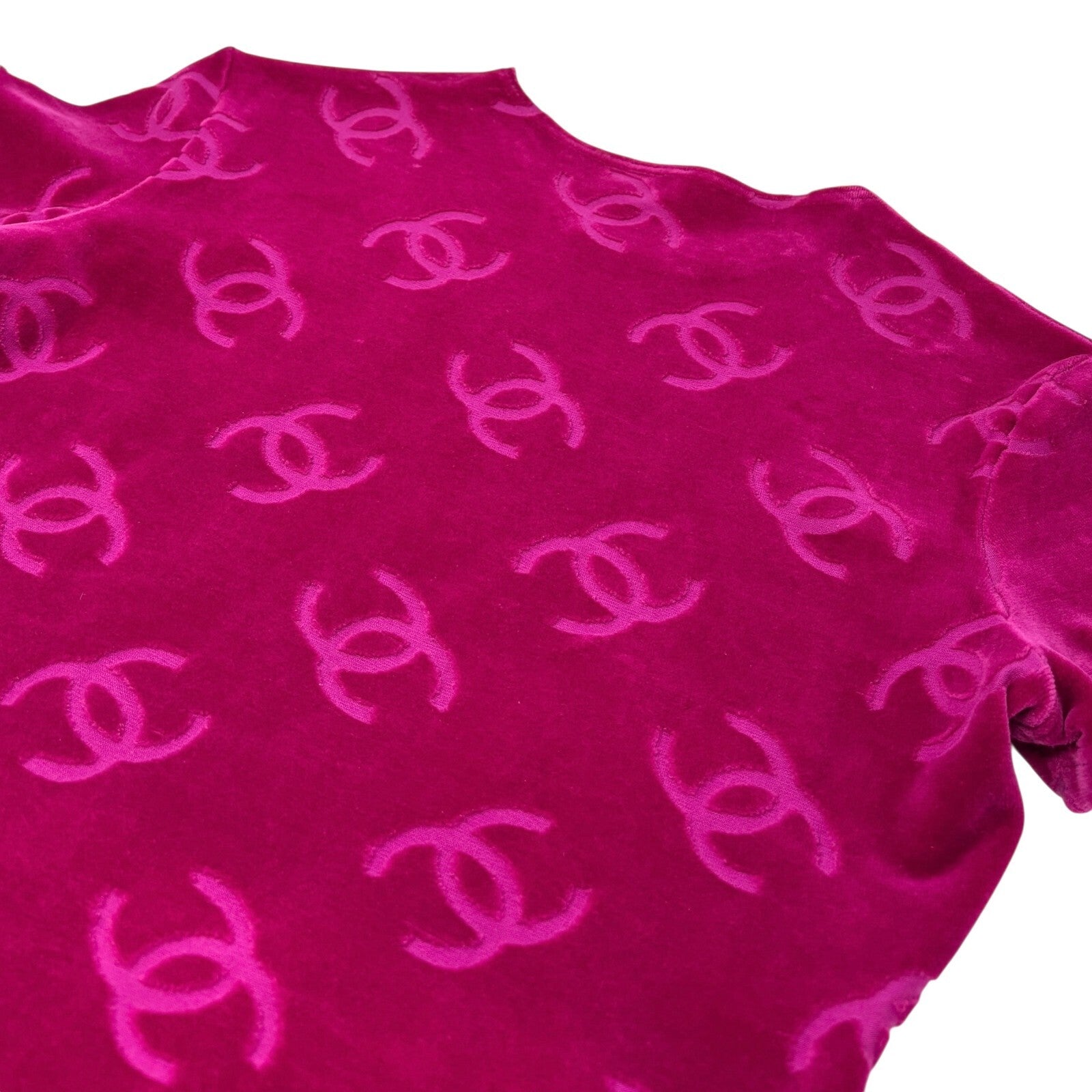 Luxury Promise Japan CHANEL Vintage 1996 CC Logo Velour T-shirt #40 Short Sleeve Top Pink Red