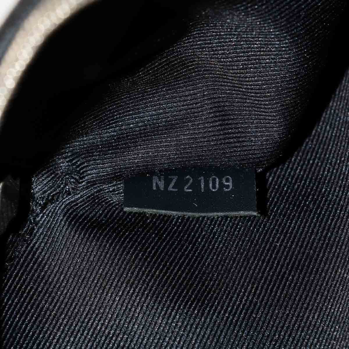 Luxury Promise Japan LOUIS VUITTON Epi LV Circle BumBag Crossbody Bag Leather Noir M55131 90289037