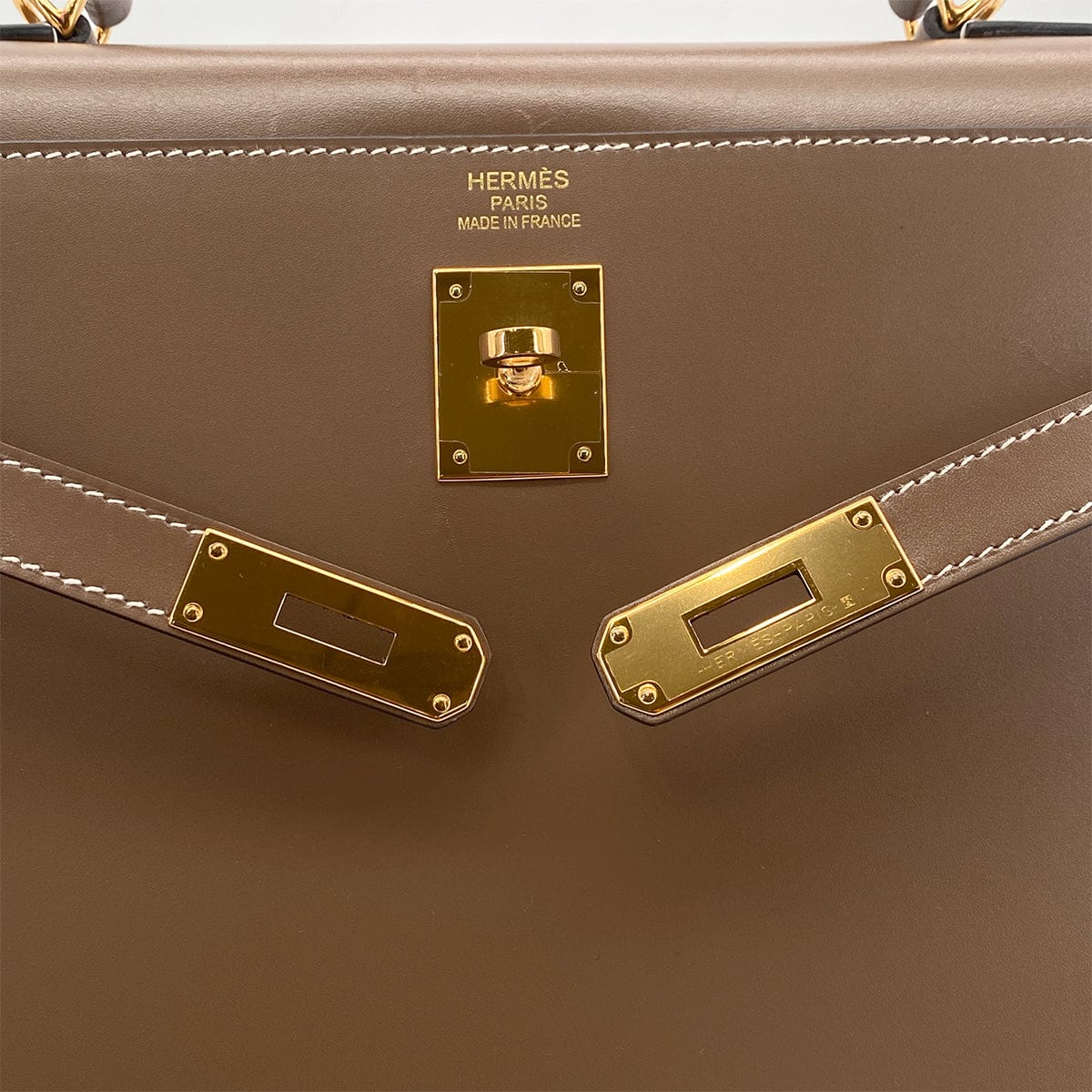 Luxury Promise Japan HERMES KELLY 35 SELLIER ETOUPE VEAU TADELAKT HAND SHOULDER BAG A GHW 90301655